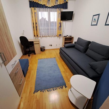 Appartement Poelzl Oeblarn Region Schladming Dachstein Oblarn 외부 사진