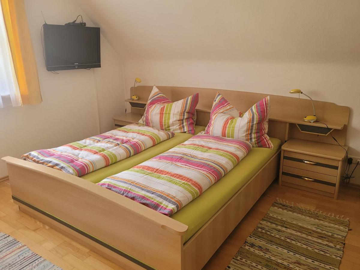 Appartement Poelzl Oeblarn Region Schladming Dachstein Oblarn 외부 사진