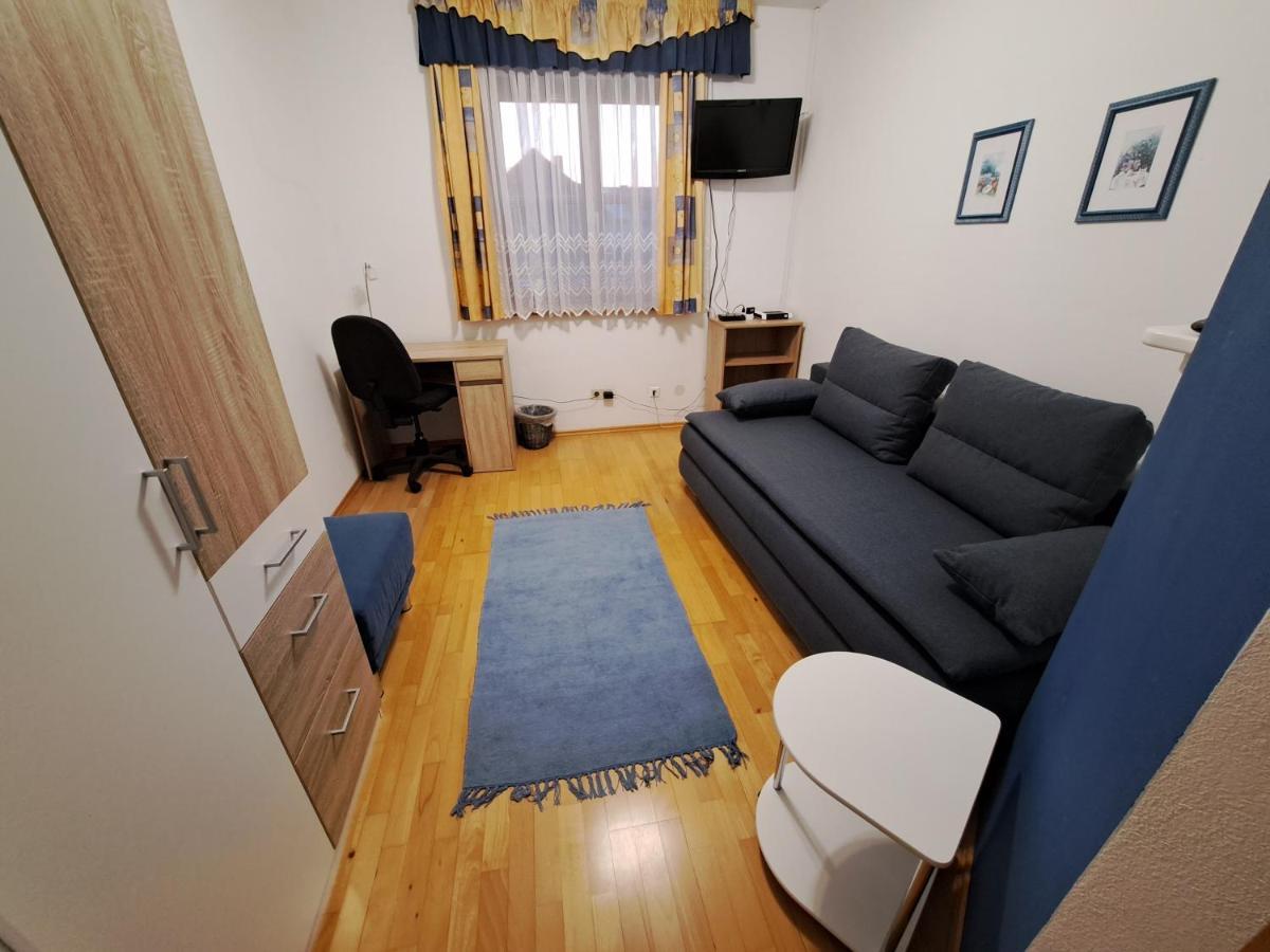 Appartement Poelzl Oeblarn Region Schladming Dachstein Oblarn 외부 사진